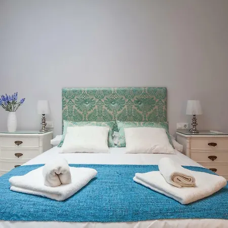 La Plazuela De Santa Cruz Apartment *