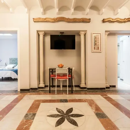 La Plazuela De Santa Cruz Apartment *